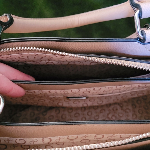 GUESS Caramel Juneau Handbag - Picture 7 of 9